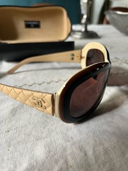 Authentic Chanel Sunglasses model 5116-Q with Case