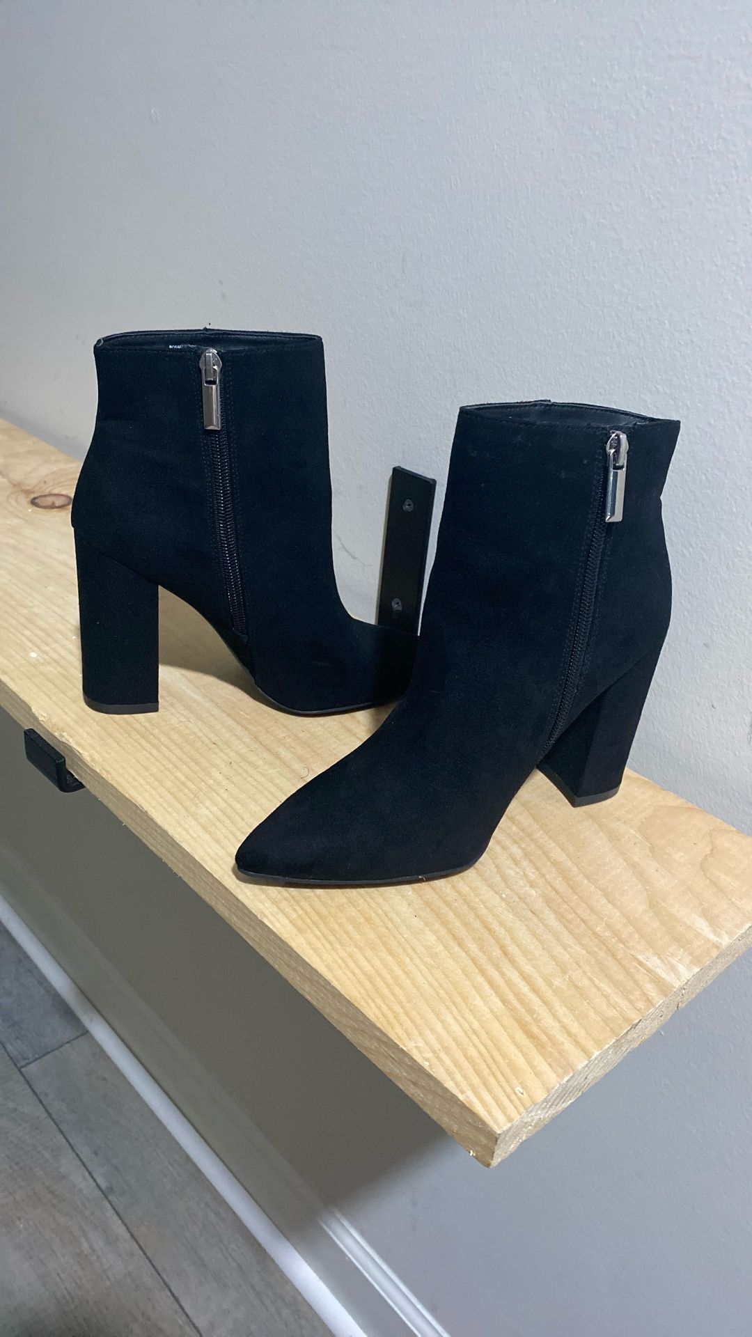 Black Heeled Boots