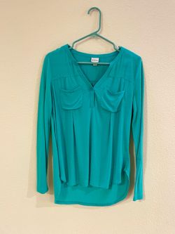 Merona High-Low V-Neck Henley Roll-Tab Sleeve Top