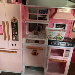 Disney Princess Kitchen With Play Food 