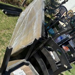 Table And Washer 