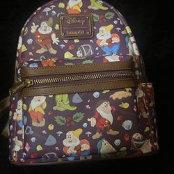 Snow White Seven Dwarfs Loungefly 