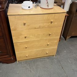 Blonde Wood dresser (in Store)