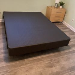 Full Size BOX SPRINGS Foundation for Mattress New Of Factory With it’s Plastic Available In All Size Delivery Same Day