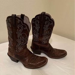 Women’s Ariat Boots size 8B