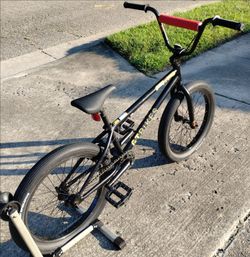 20" GT Air BMX Bike