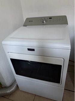 May tag washer and dryer set