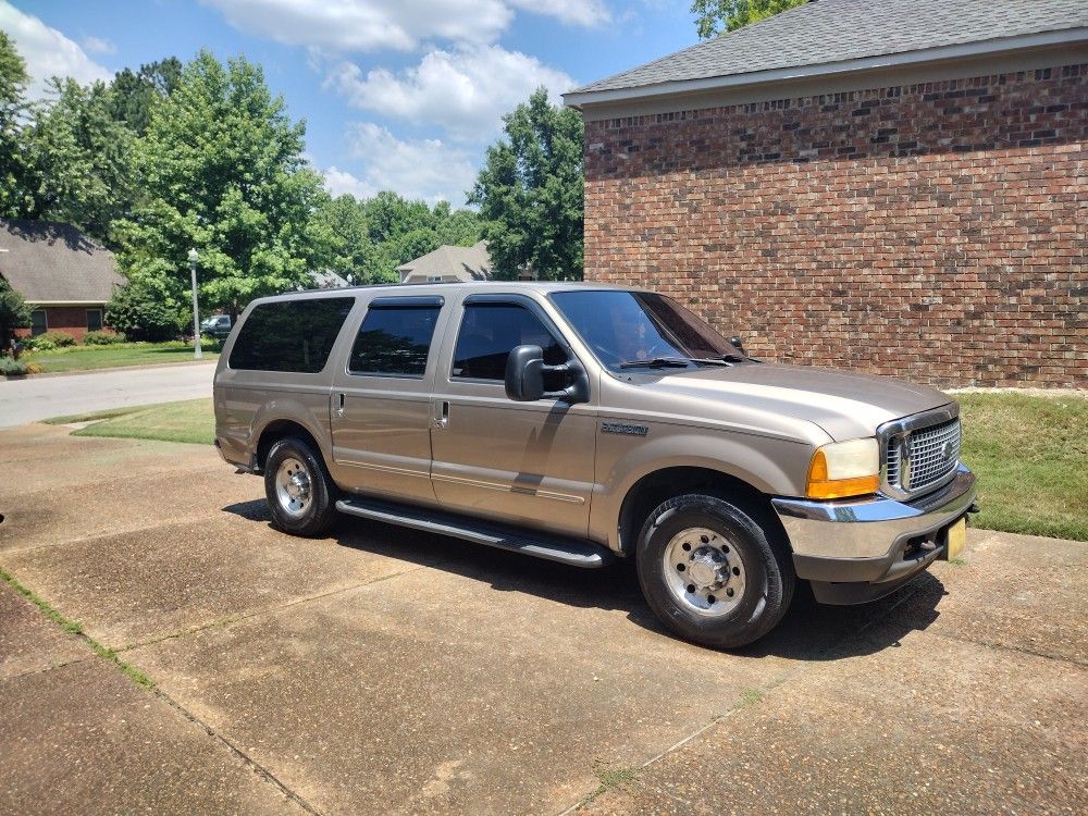 2000 Ford Excursion