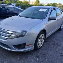 2010 Ford Fusion SE Very Clean