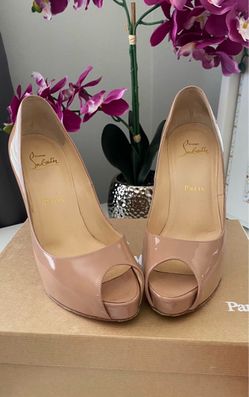Christian Louboutin Peep toe Nude Patent Leather 37.5