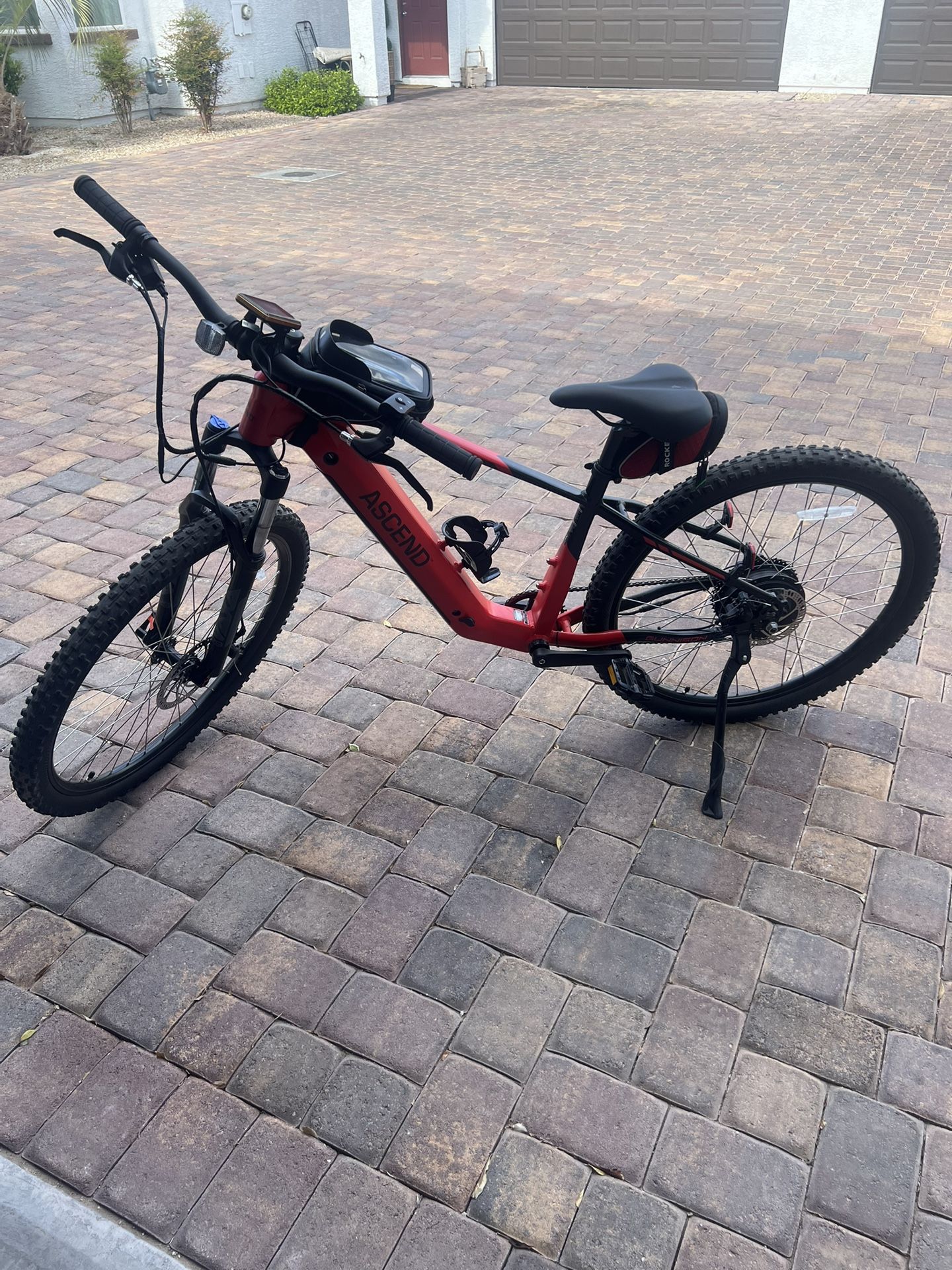 Ascend Gunnison Pedal Assist E bike