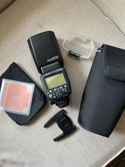 Canon Speedlite 600EX-RT Flash + free diffuser