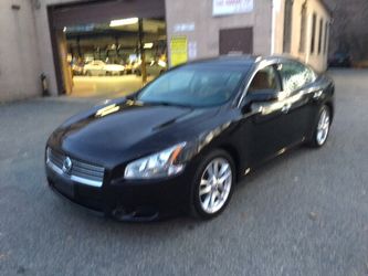 Nissan Maxima