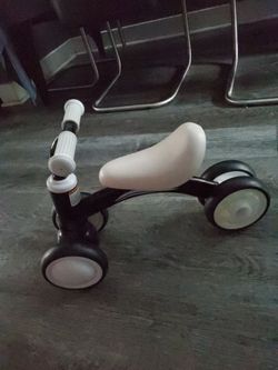 Toddler bike with lights