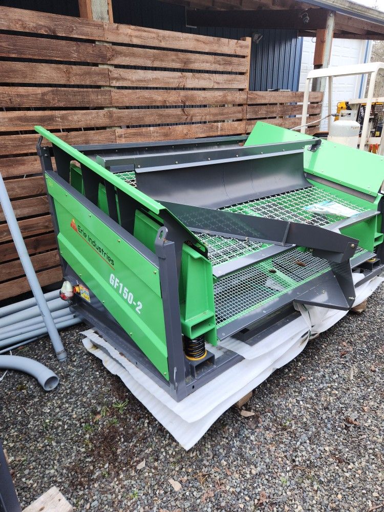 Erie Industries GF150-2 Double Layer Vibratory Topsoil Rock Screen Screener