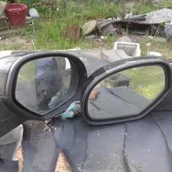 2007 Chevy Silverado And Tahoe Side Mirrors W Blinkers