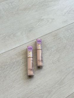 tarte creamy concelear light beige