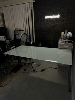 ikea table/desk