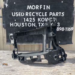2013 2018 Dodge Ram 1500 Right Hand Side Headlight Bracket.