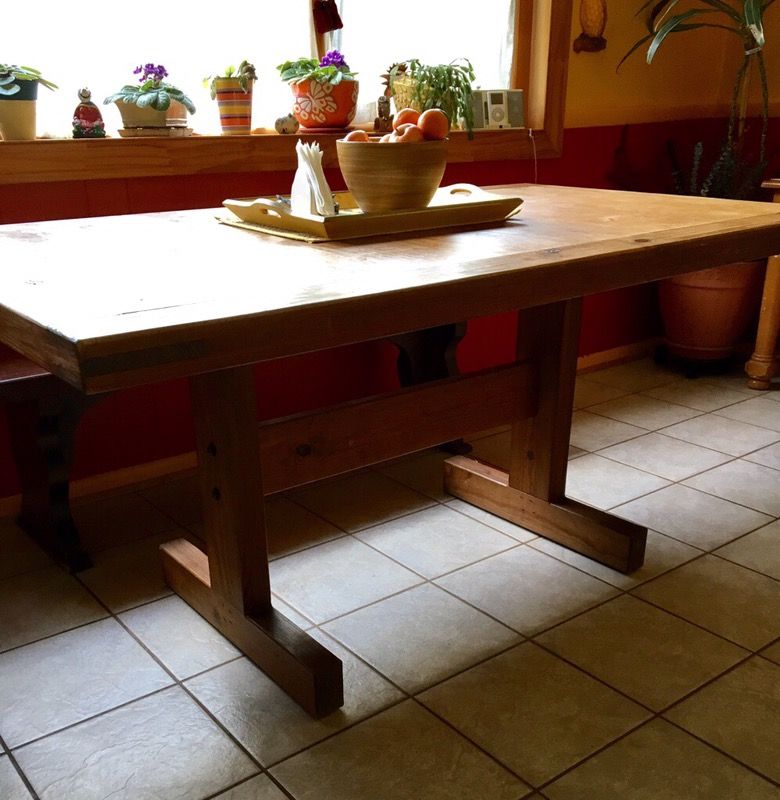 Dinning wood table