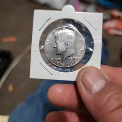 1(contact info removed)) Kennedy Half Dollar 