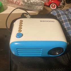 YG200 Portable  Mini.Projector 