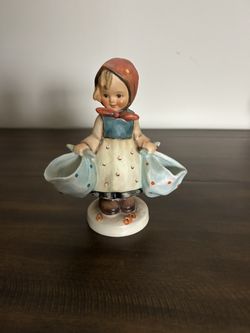 Hummel 175 mothers darling Girl