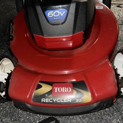 22” Self Propelled 60v Toro Electric Lawn Mower
