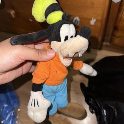 Disney Goofy Plush