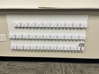 Classroom Student Phone Caddy