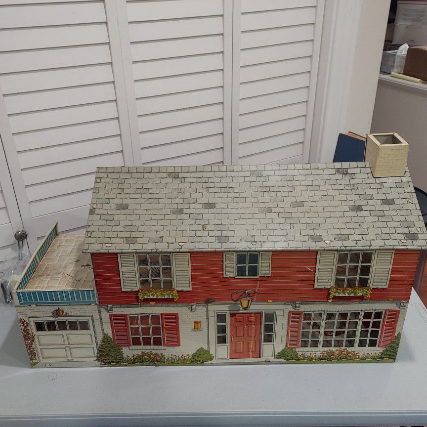 Vintage Tin Dollhouse 1950s Marx