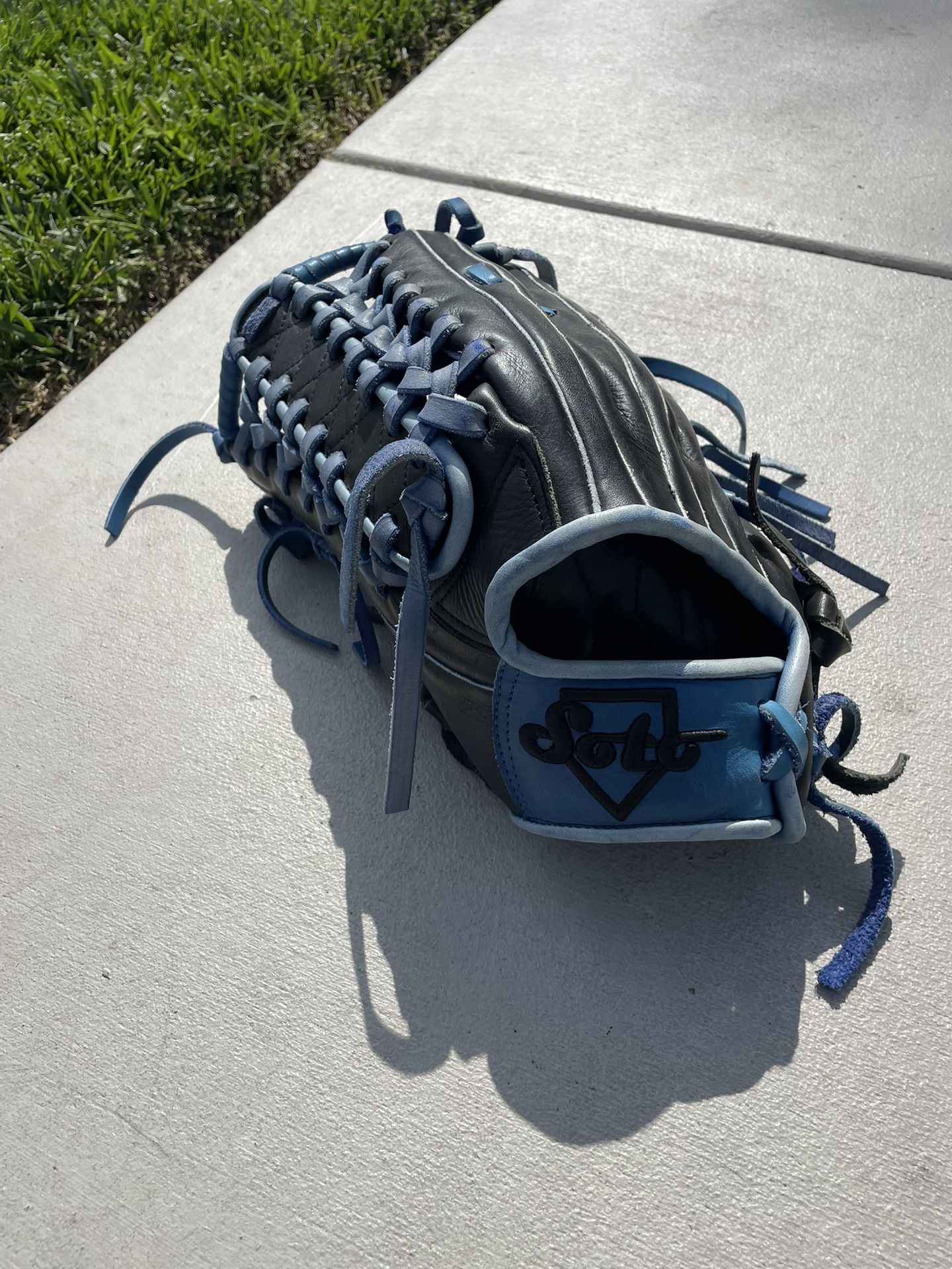 SS90 14” Soto Baseball Glove LH throw