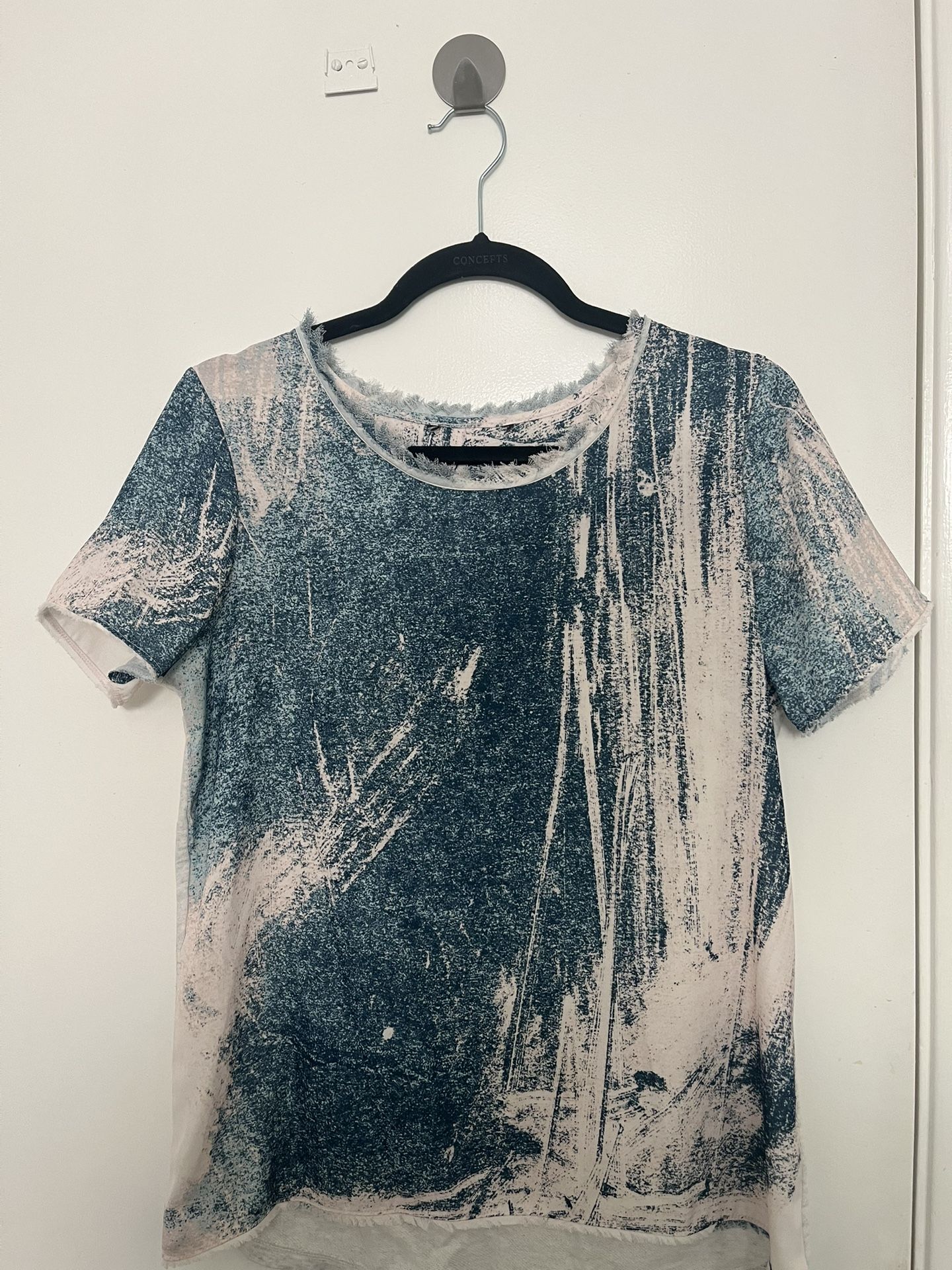 Calvin Klein women's short sleeve shirt