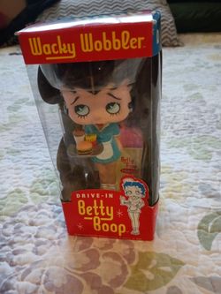 Betty boop  drive in for 20.00 new