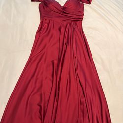 Off shoulder red dress