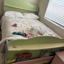 Cama Queen