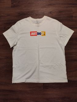 Nike T Shirt