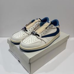 Jordan 1 Low Travis  Scott 