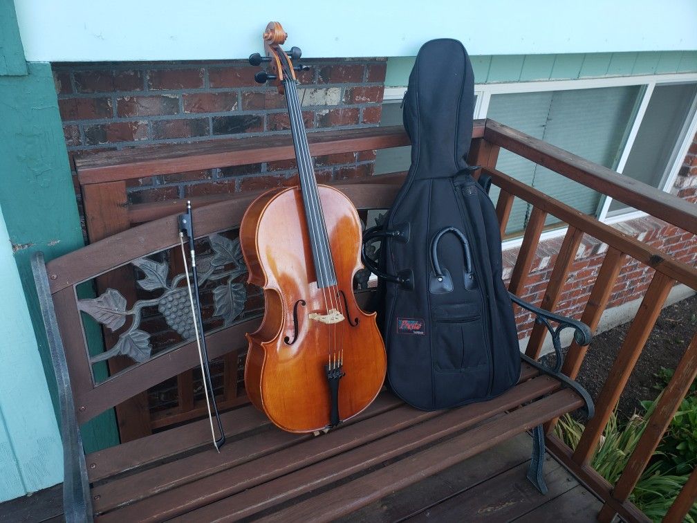 1/4 Size Eastman Cello