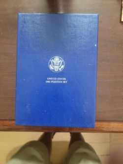 1986   Prestige proof set for the original Box Coa