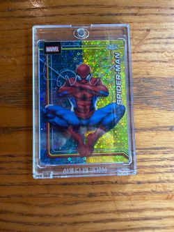 Topps Chrome Marvel Spider-Man Holographic Card 57/60