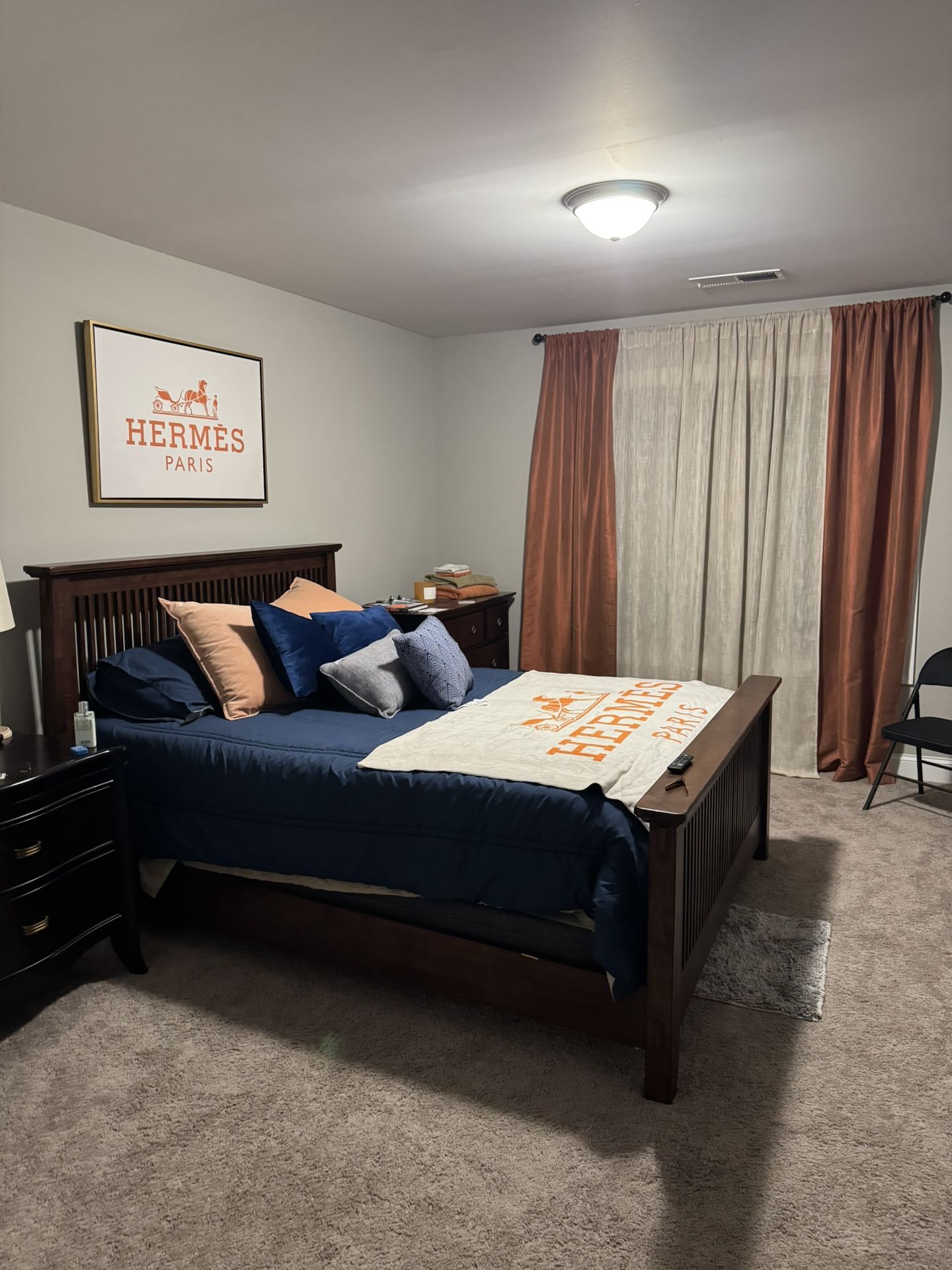 Queen Size Bed And Dresser