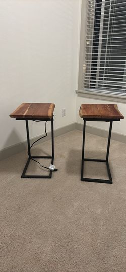 Live Edge Side Table Powered