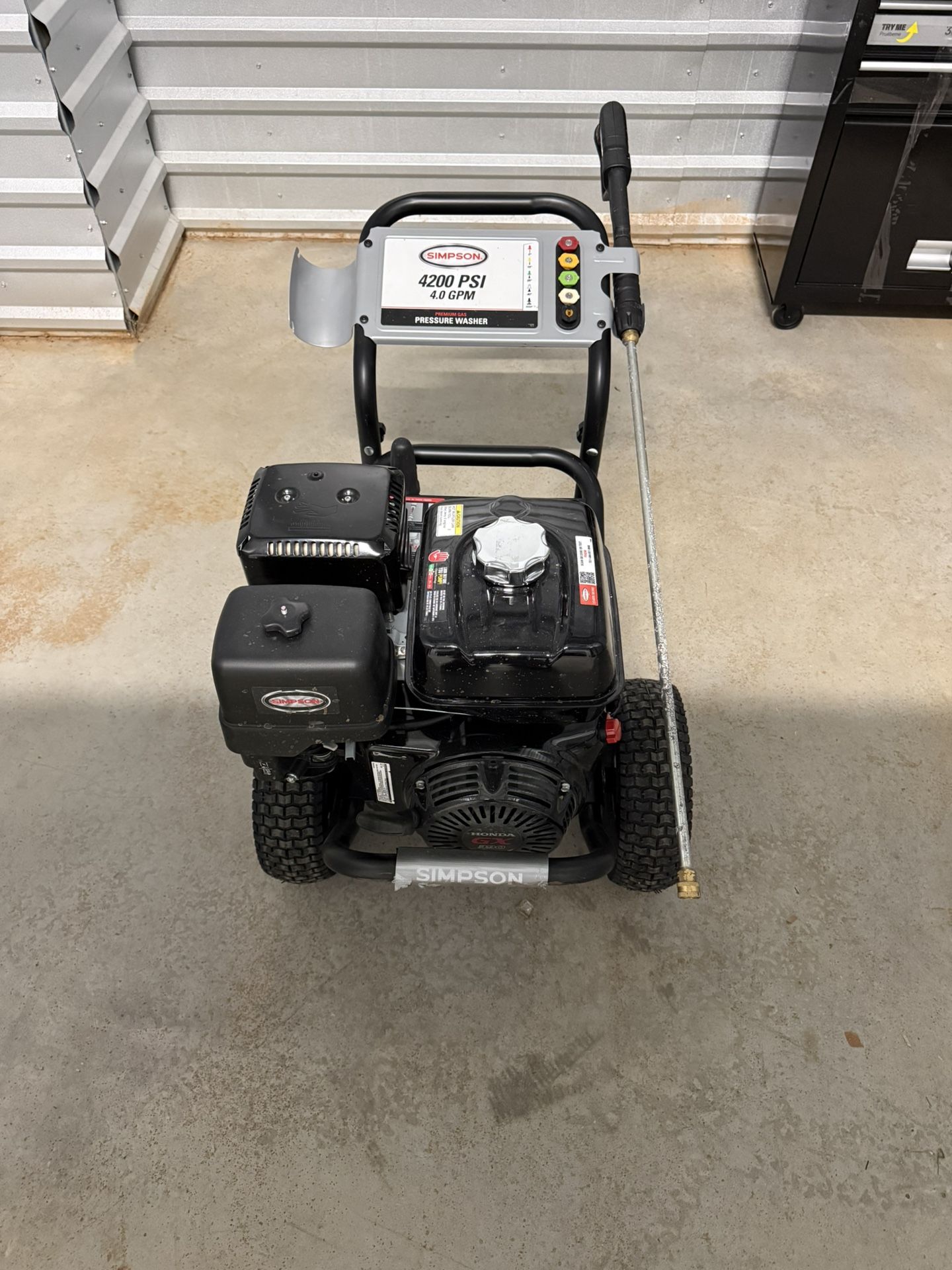 Simpson 4200 psi 4 gpm Pressure Washer w/Honda Engine