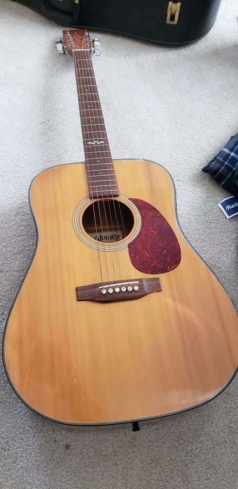 Alvarez 5230 Acoustic Guitar