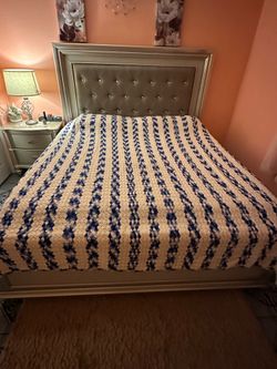 Crochet bedding