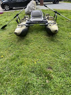 Classic Accessories Colorado Pontoon Boat for Sale in Sedro-woolley, WA -  OfferUp
