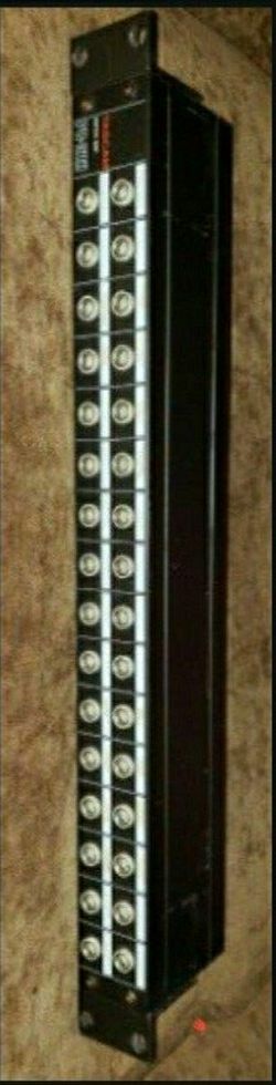 Tascam 32 Channel Patch Bay 1/4" To Rca .