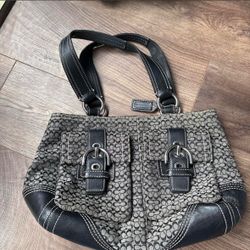 Coach Signature Canvas Tote Bag