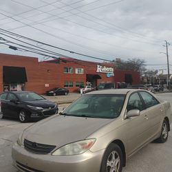 2005 Toyota Camry 